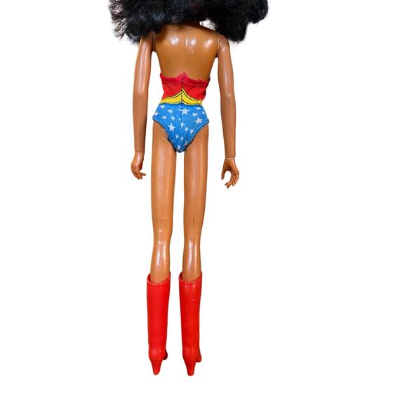 Vintage 1976 Original Mego Corp. DC Comics WONDER WOMAN Action Figure Doll - Picture 8 of 13